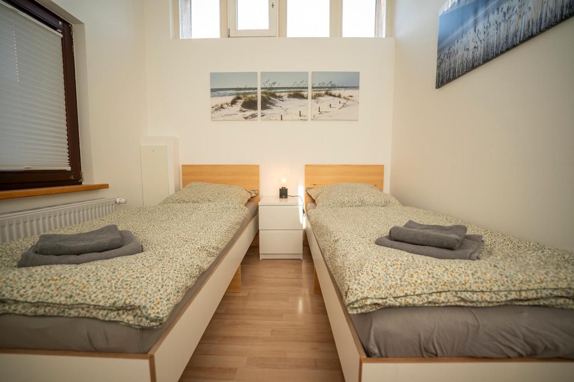 Haus Unterm Mammutbaum - Elberadweg Apartament *